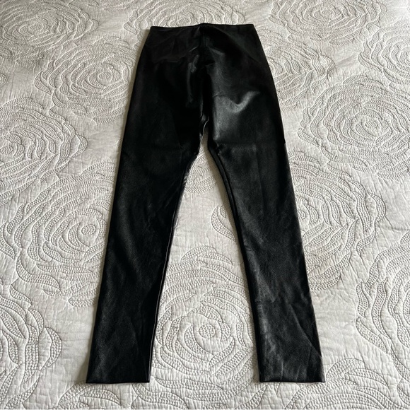 NWT - Commando - Faux Leather Legging - Black - Picture 3 of 9